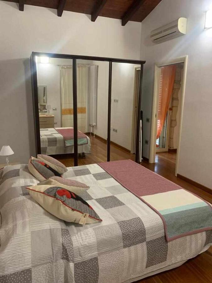 Piazzaitaliasuite Cagliari Buitenkant foto