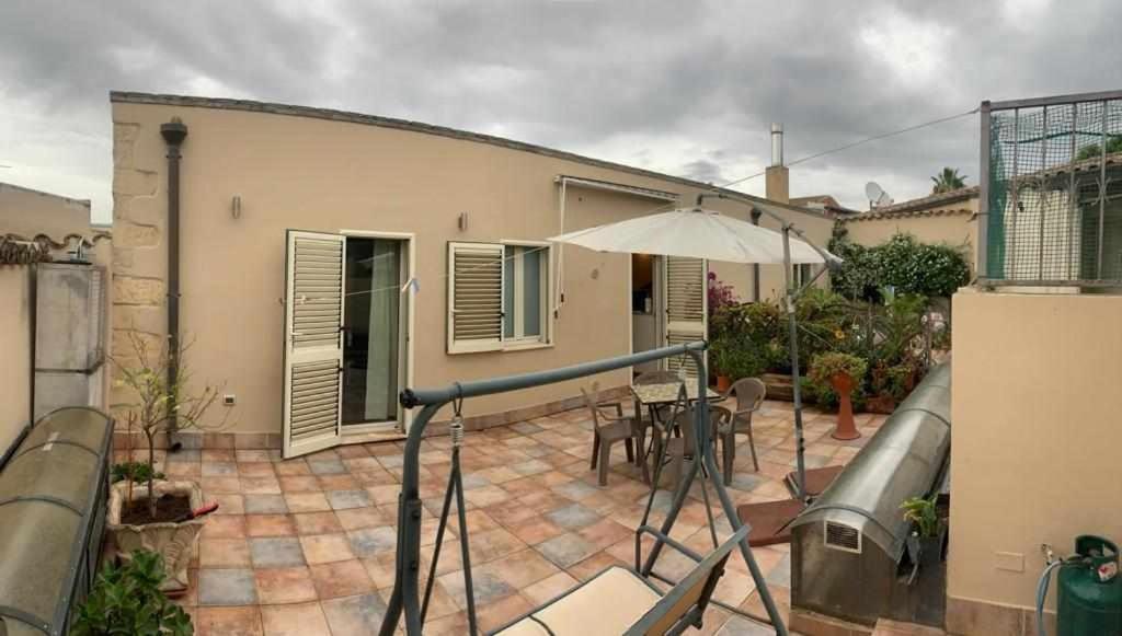 Piazzaitaliasuite Cagliari Buitenkant foto